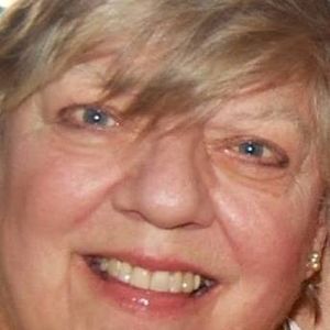 Meet your Posher, Coline